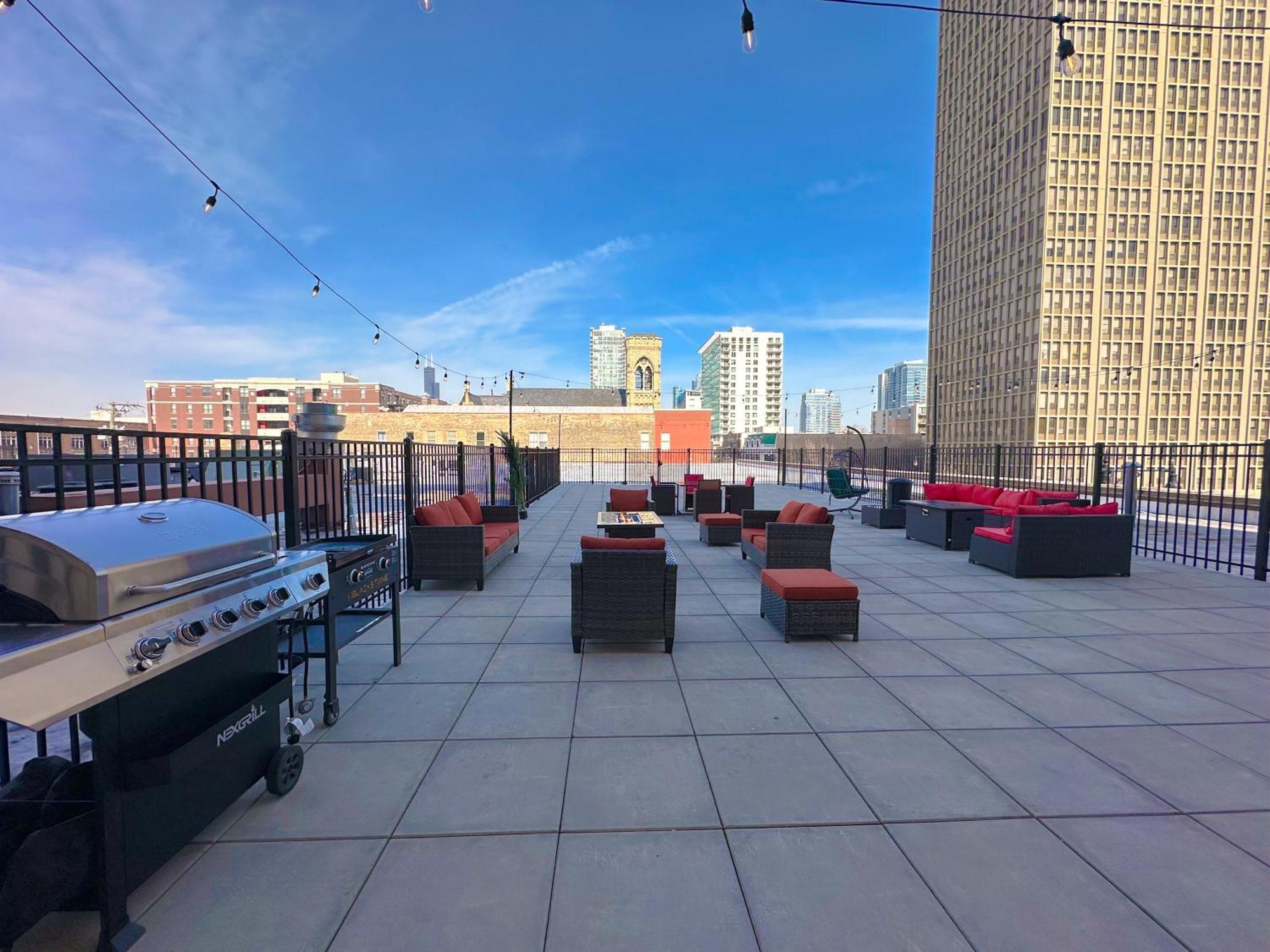 Modern loft in Downtown Chicago with an Amazing city skyline view Zewnętrze zdjęcie